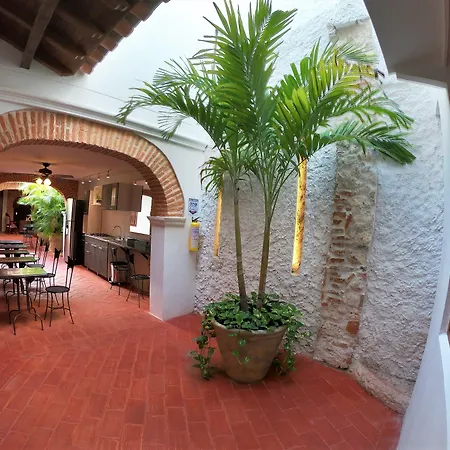 Columbus House Hotel-3