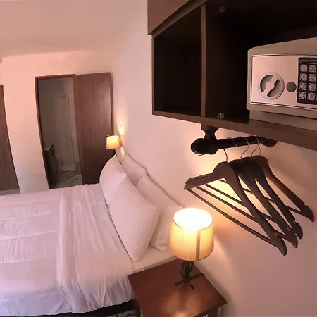 Columbus House Hotel-2