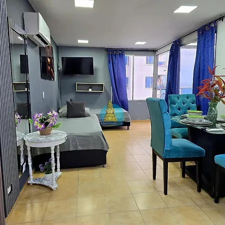 Apartamento Vista al Mar Piso 15 y 12-3