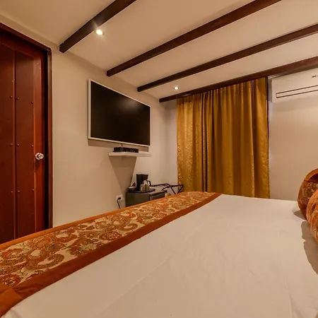 Hotel Dorado Plaza Boutique Calle Del Arsenal-2