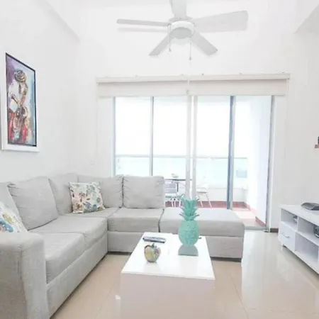 Apartamento Con Piscina Cartagena En El Laguito Bocagrande-2