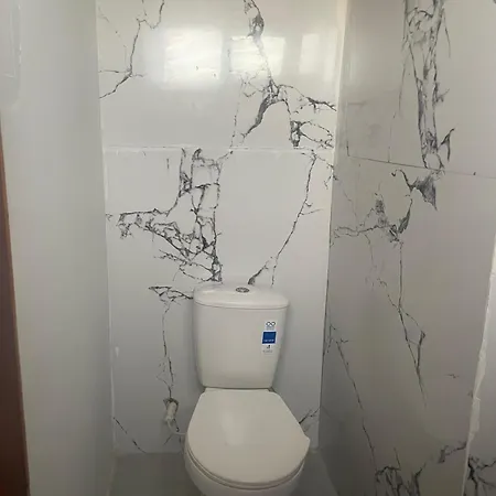 Hugos Place Baru-2