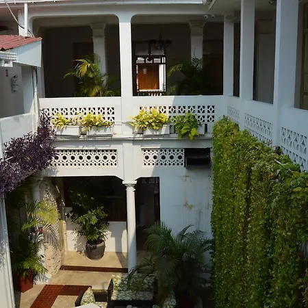 Badillo Hotel Galeria-2