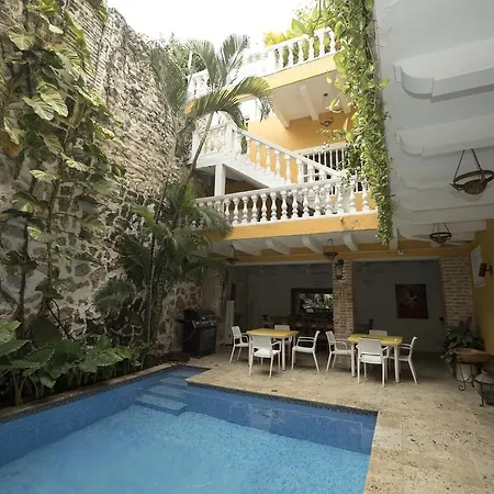 Luxurious Casa Santo Domingo By Nomad Guru-2