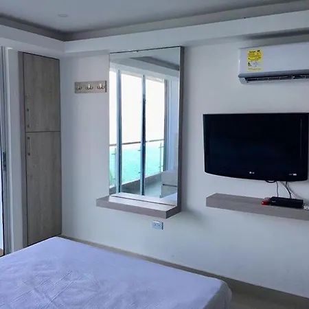 Apartamento 807 Moderno En El Laguito, Vista Al Mar-3