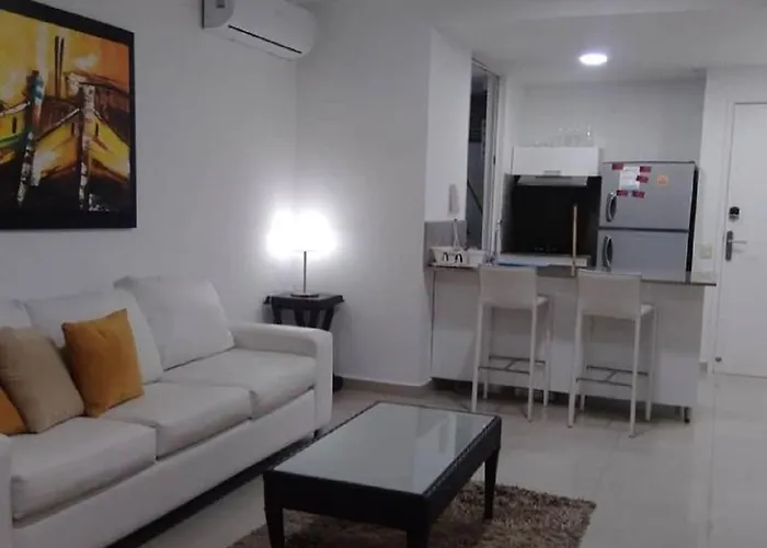1Me2 Apartment In Cartagena In Front Of The Sea With Air Conditioning And Wif
